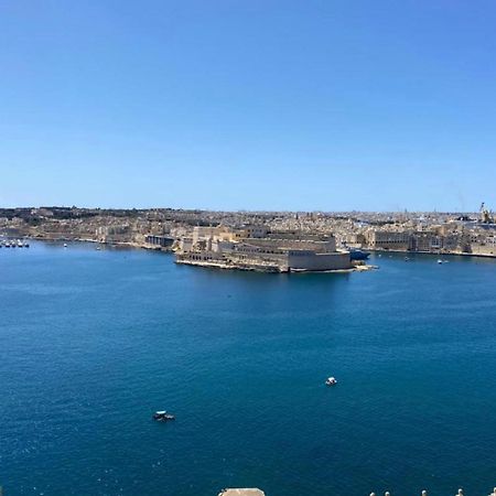 Superb 3 Bedroom Apartment In Valletta Dış mekan fotoğraf