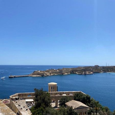 Superb 3 Bedroom Apartment In Valletta Dış mekan fotoğraf