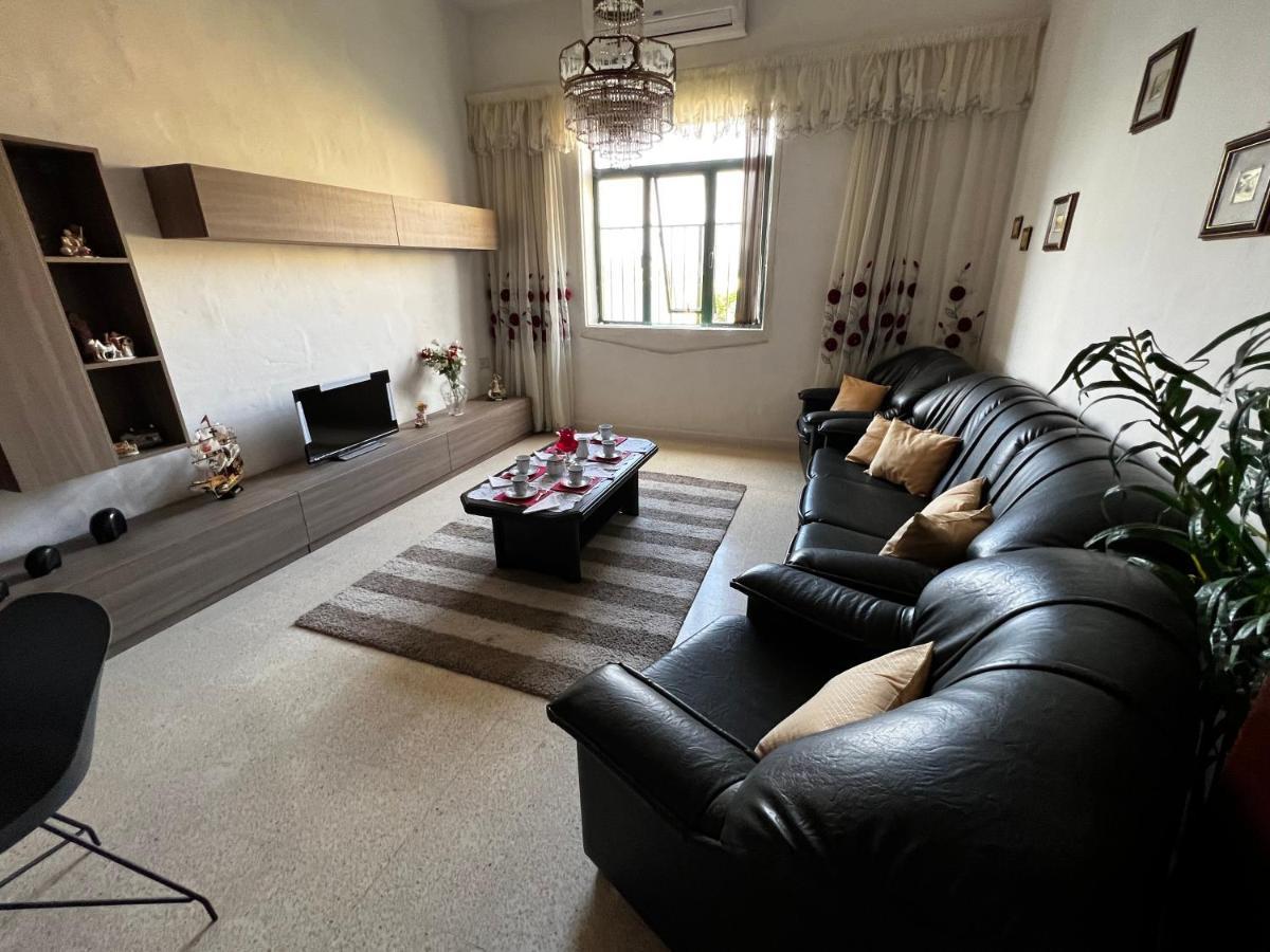 Superb 3 Bedroom Apartment In Valletta Dış mekan fotoğraf